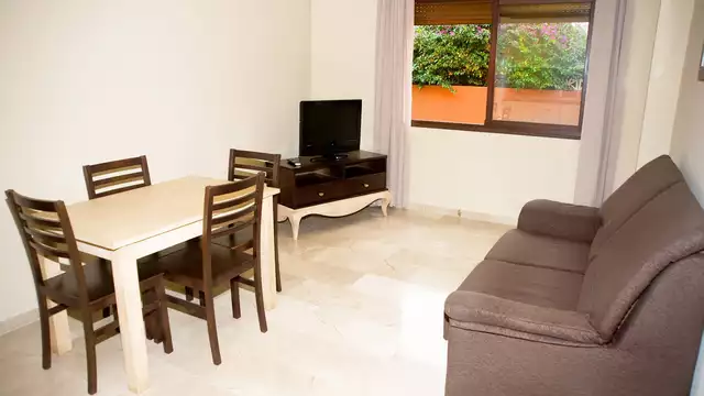 Escapada a Córdoba en apartamentos con desayuno incluido y botella de cava