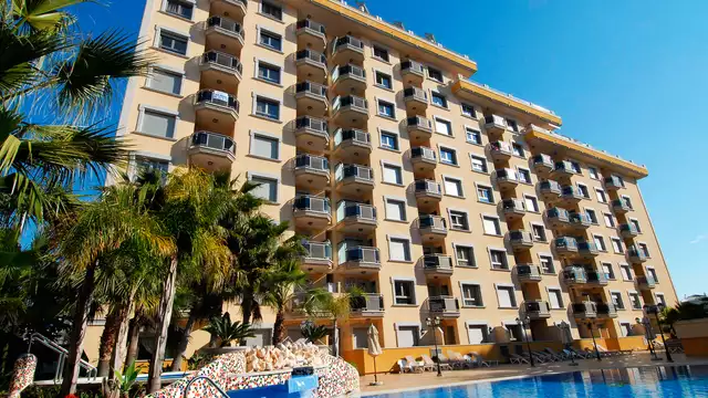 Découvrez Fuengirola dans un appartement 3 étoiles