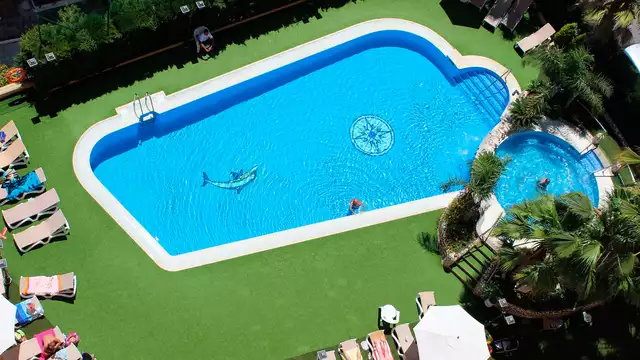 Découvrez Fuengirola dans un appartement 3 étoiles
