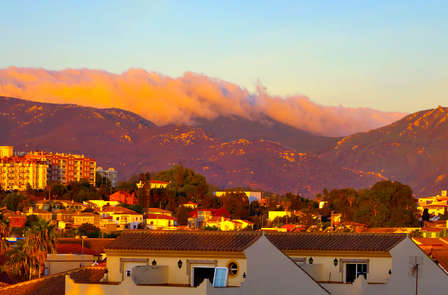 Alójate en Algeciras a buen precio y descubre su Bahía
