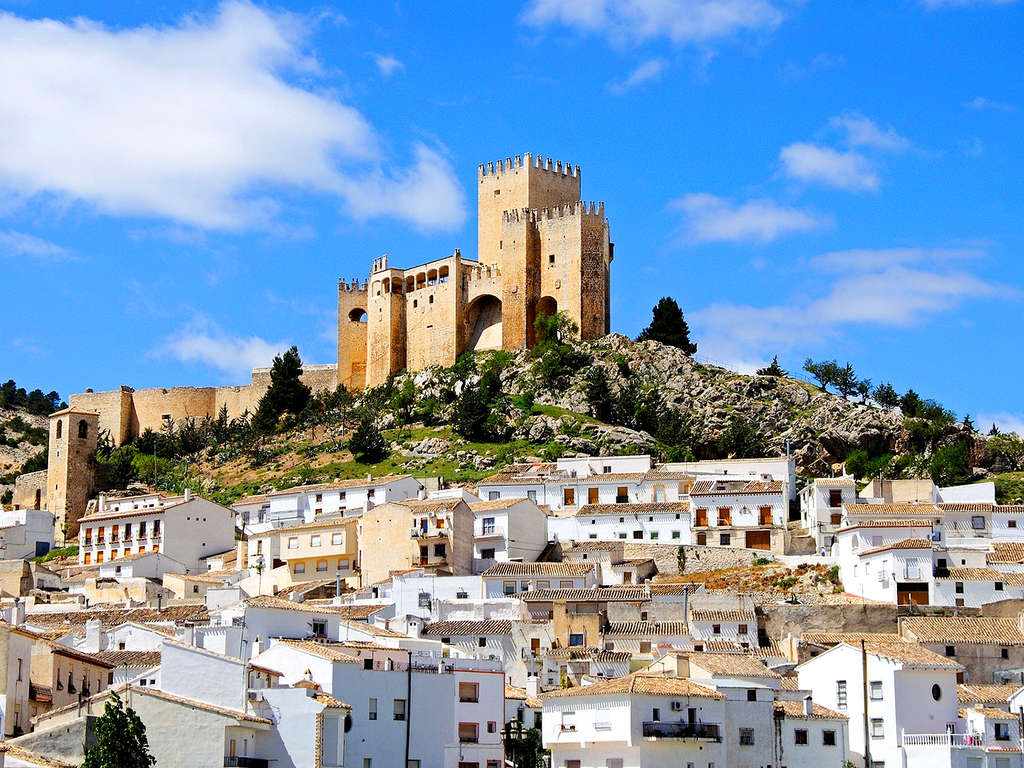 Escapade gastronomique dans le centre d'Almeria avec un menu de dégustation et plus encore - 4* - 15