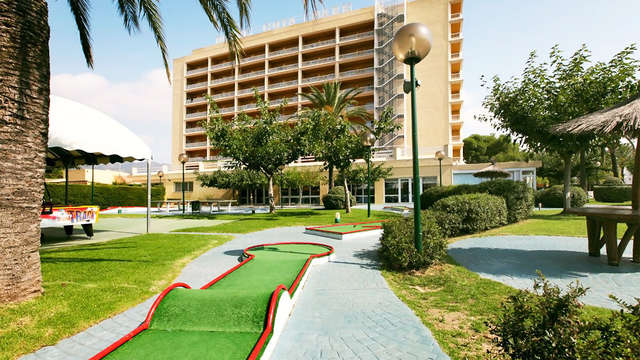 Vacances familiales sur la Costa Brava en demi-pension