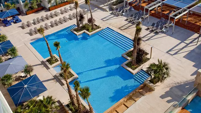 Offre à Salou! Profitez d'une suite avec petit-déjeuner et surclassement garanti