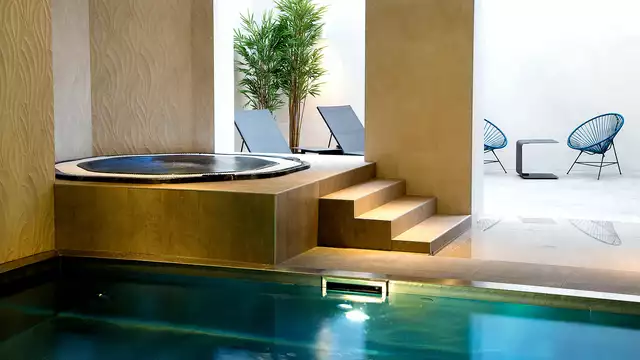 Escapada de relax en un 4 estrellas en Tours