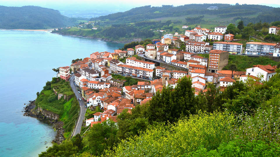 Castillo Valdés Salas - EDIT_Destination_Asturias2.jpg