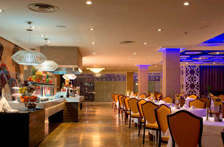 Escapade avec dîner et espace de détente sur la Costa Tropical.