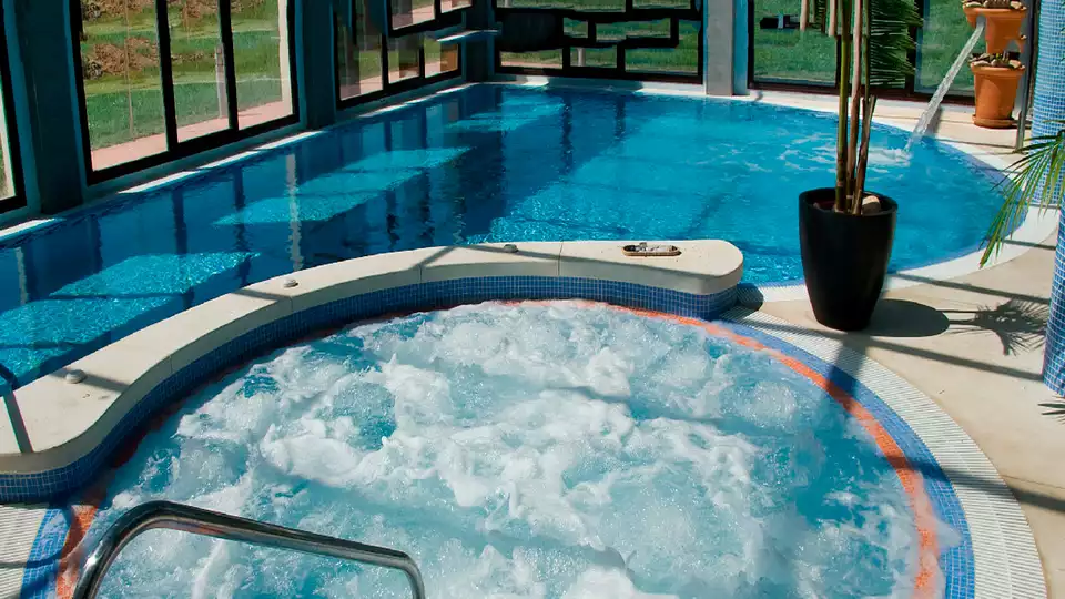 Lux relax escapate a un en pension completa y sesion de spa incluida