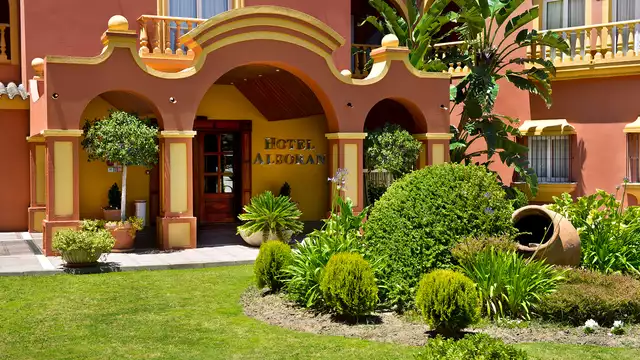 Cena al estilo tipico andaluz en Algeciras Costa de la Luz