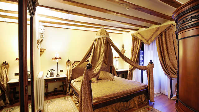 Lujo y encanto en un palacete riojano con bañera hidromasaje y toque romántico