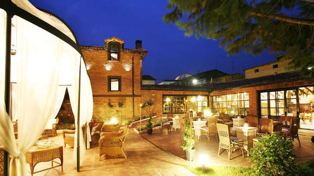 Escapada con Visita a Bodega y cata de vinos en un palacio riojano del S.XVII