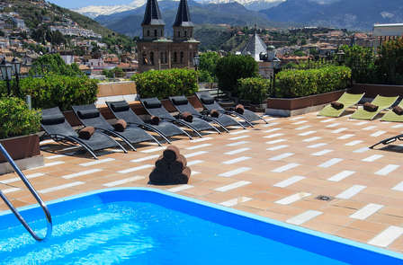 Hôtel de charme avec piscine au cœur de Grenade