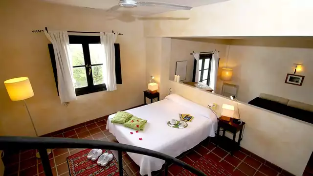 Relax en Junior Suite con desayuno, Spa y copa de vino de bienvenida