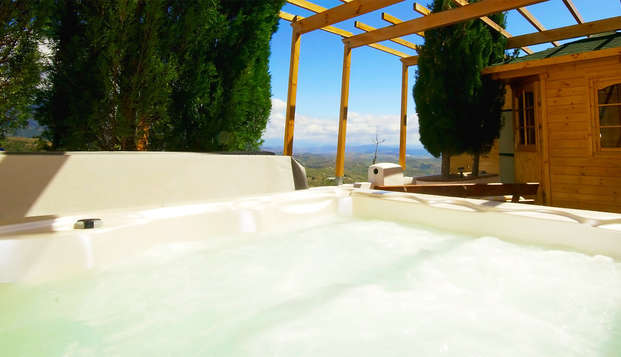 Escapada relax: sesión de spa privado con increíbles vistas a la Sierra de las Nieves