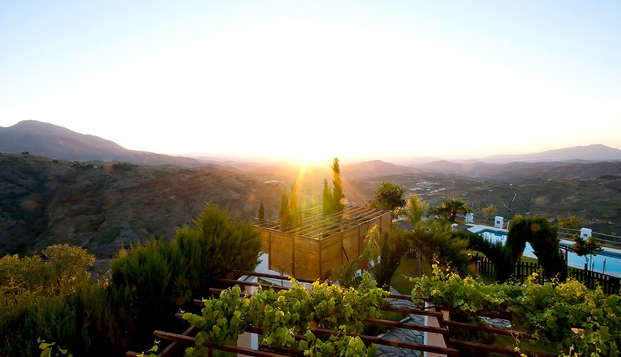 Escápate a este Hotel Rural 3* en la Sierra de las Nieves