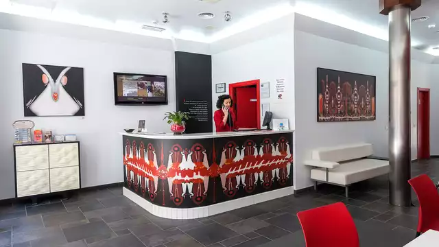 Escapada Romántica con cava en hotel boutique en pleno centro de Málaga