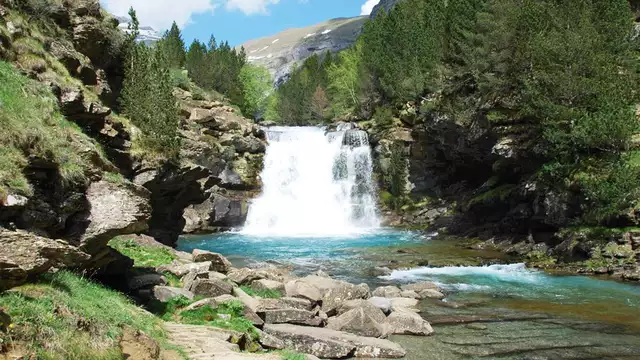 Découvrez le Parc National d'Ordesa dans un hôtel de montagne