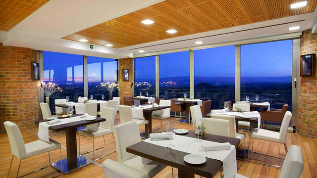 Escapada con Cena y Visita a bodega  en un hotel de autor en La Rioja Alavesa