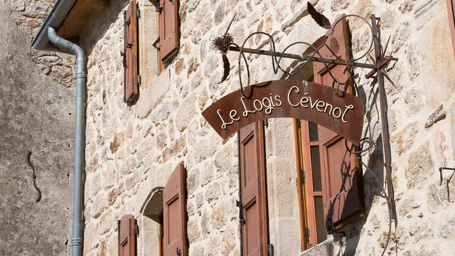 Le Logis Cevenol Saint Laurent Les Bains