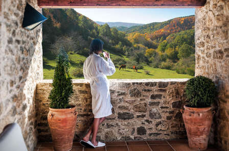 Week-end rustique avec décoration romantique à Garrotxa- Girona