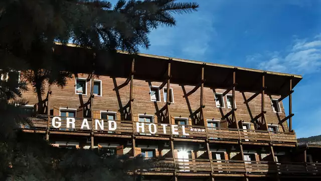 Sejour en chambre deluxe et petit dejeuner au c ur des Alpes du Sud