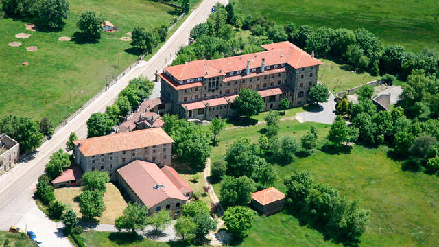 Escapada con Media pensión y acceso al Spa en una casa de campo con encanto de 1920 (desde 2 noches)