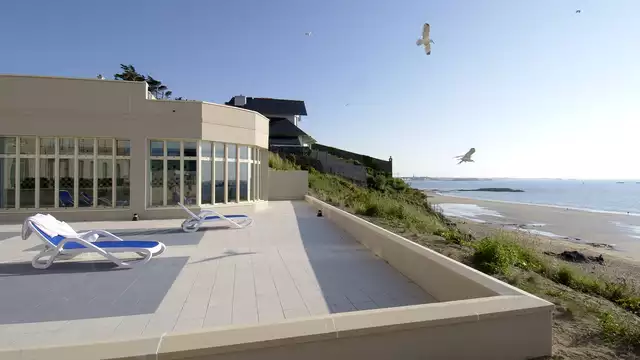 Séjour d'une semaine en appartement vue mer à Saint-Malo avec accès espace détente