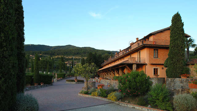 Media pensión en una fantástica granja a solo un paso de Florencia.