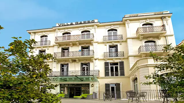 Sejour en suite avec champagne hammam et massage au c ur de Cannes