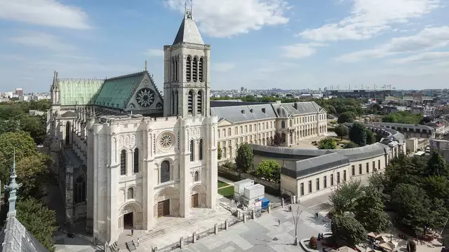 Fin de semana en la región parisina con entradas a la Basílica de Saint-Denis