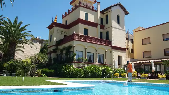 Tra il sole e il mare della Costa Brava a Sant Feliu de Guixols