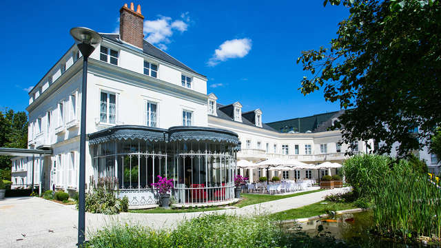 Chateau Belmont Tours The Crest Collection