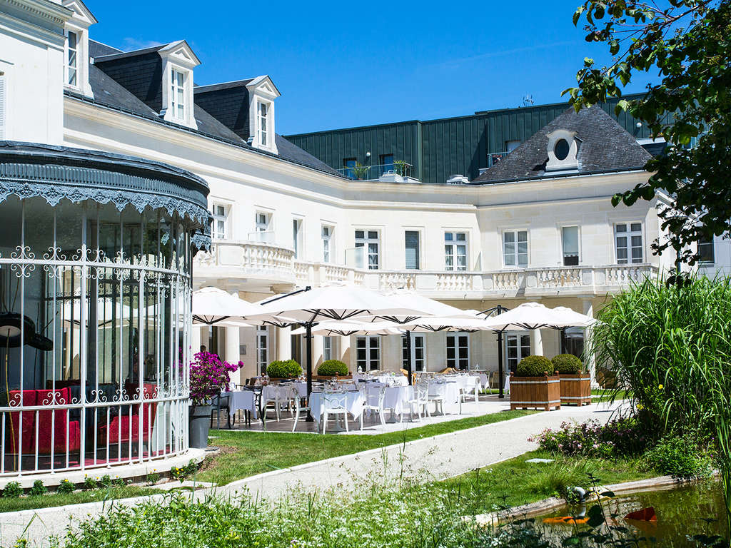 Week-end en plein coeur de Tours avec visite du château de Chenonceau - 4* - 2