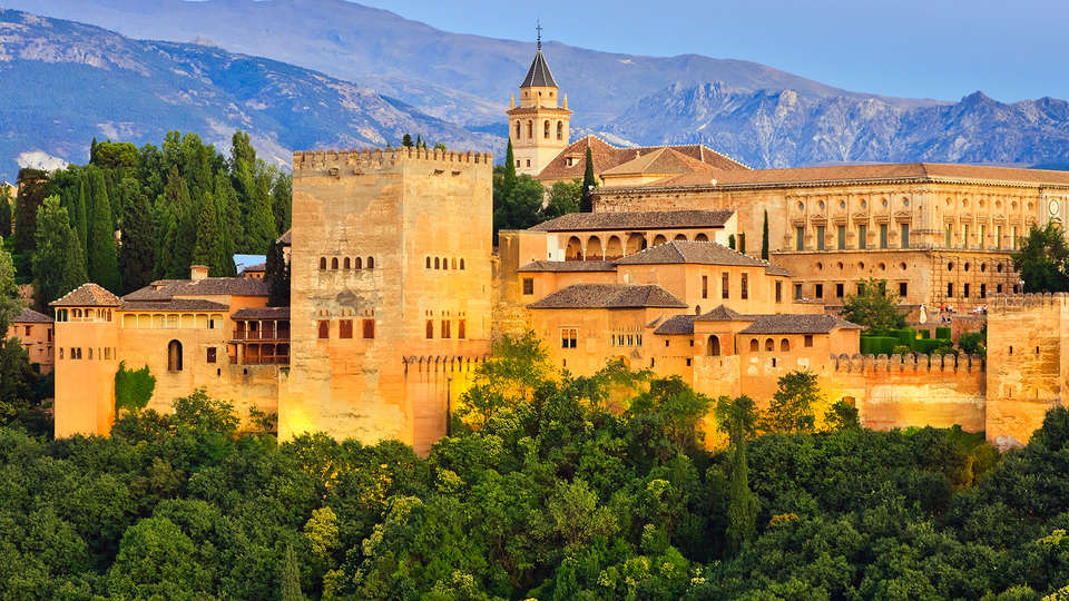 Marquis Hotels Urban - Edit_Granada2_.jpg