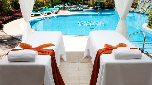 Escapada con masaje (50') y circuito termal en la Garriga