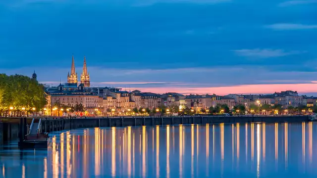 Vacances avec visite d'un vignoble près de Bordeaux