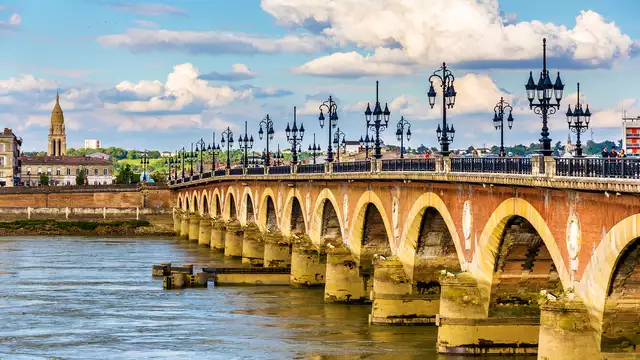 Découvrez Bordeaux en famille