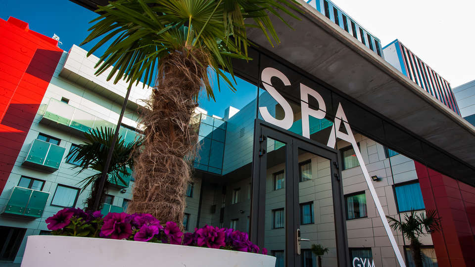 Hotel & SPA Ciudad de Binéfar - EDIT_entryspa.jpg