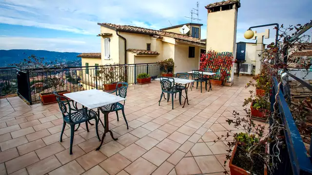 Splendido soggiorno in un palazzo del '300 nel centro storico di Perugia