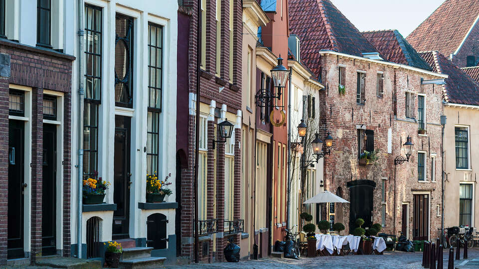 Diner et promenade a velo a Deventer a partir de nuits