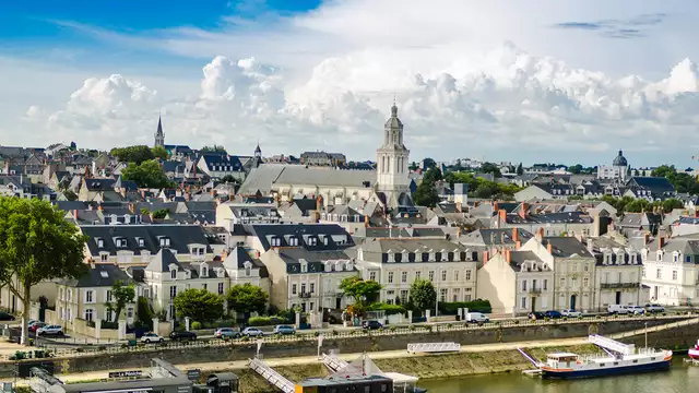 Estancia en el corazón de Angers en familia o con amigos