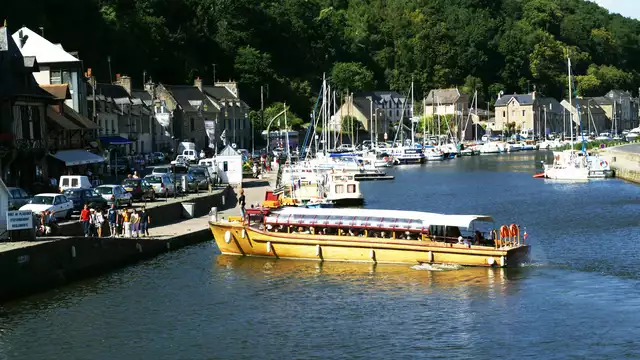 Séjour 100%  breton en Suite à Dinan : Dîner régional et panier gourmand en chambre