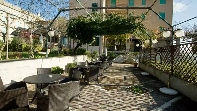 Weekend romantico a Chianciano Terme con degustazione, cena e ingresso al centro benessere