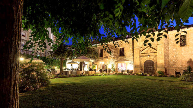 Hotel Los Guardeses