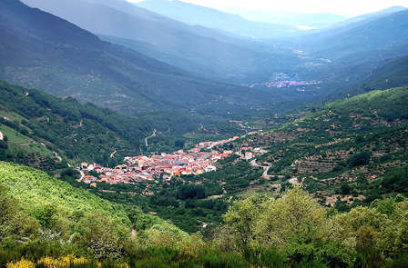 Gastronomie en romantiek in de Valle del Jerte met diner en romantische details (vanaf 2 nachten)
