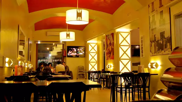 Descubre Santa Coloma de Farners en un acogedor hotel y cena típica catalana