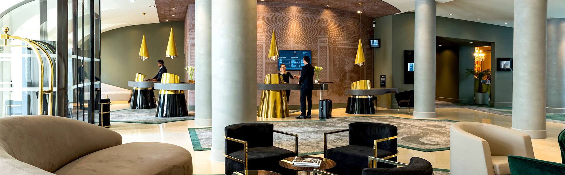 Hotel Le Louis, Versailles Château - MGallery - EDIT_NEW_RECEPTION.jpg