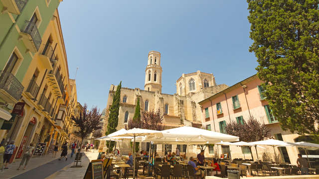 Romance et détente en privé avec un bain à remous à Figueres
