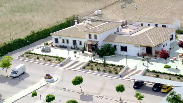 Escapada con toque romantico en casa de campo tipico andaluz