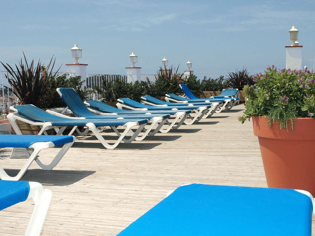 Week-end avec accès au bains à remous extérieur à Lloret de Mar - 4* - 4