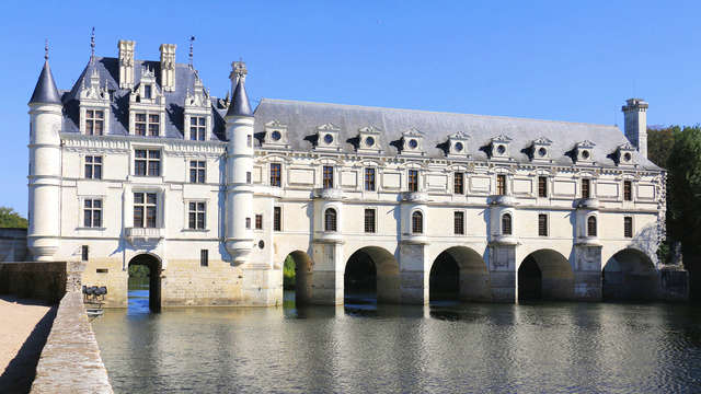 Week end Culturel Saumur avec Visite d'une cave au choix ...